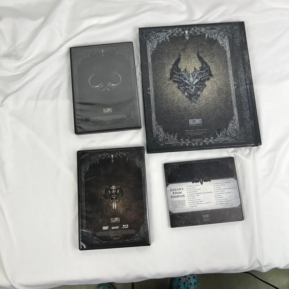 Blizzard Diablo‎ III Reaper of Souls Collector's Edition Art Book